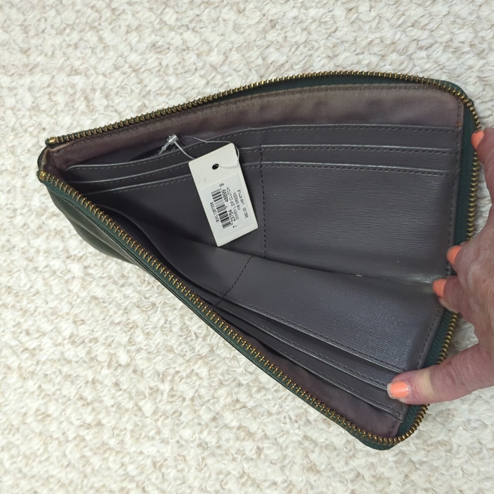 Fossil Wallet - Picture 3 of 4